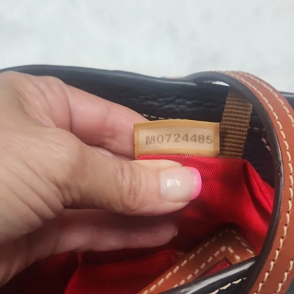 Dooney & Bourke Navy and Brown Tote MINT CONDITION, NEVER USED - Picture 7 of 7